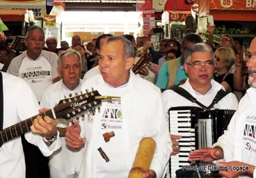 Foto Grupo Acaba dentro do Mercadão Municipal de Campo Grande 